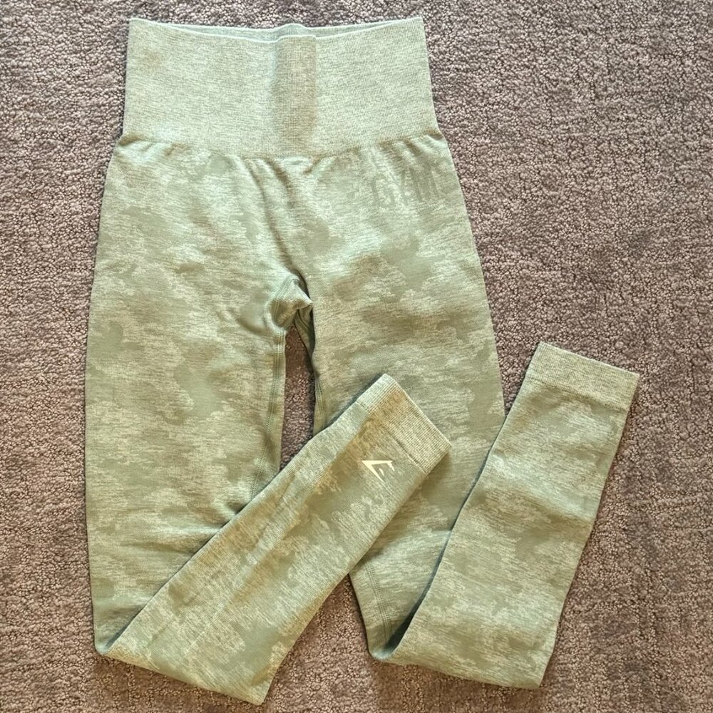 Gymshark Adapt Camo Seamless Leggings Sage Green XS